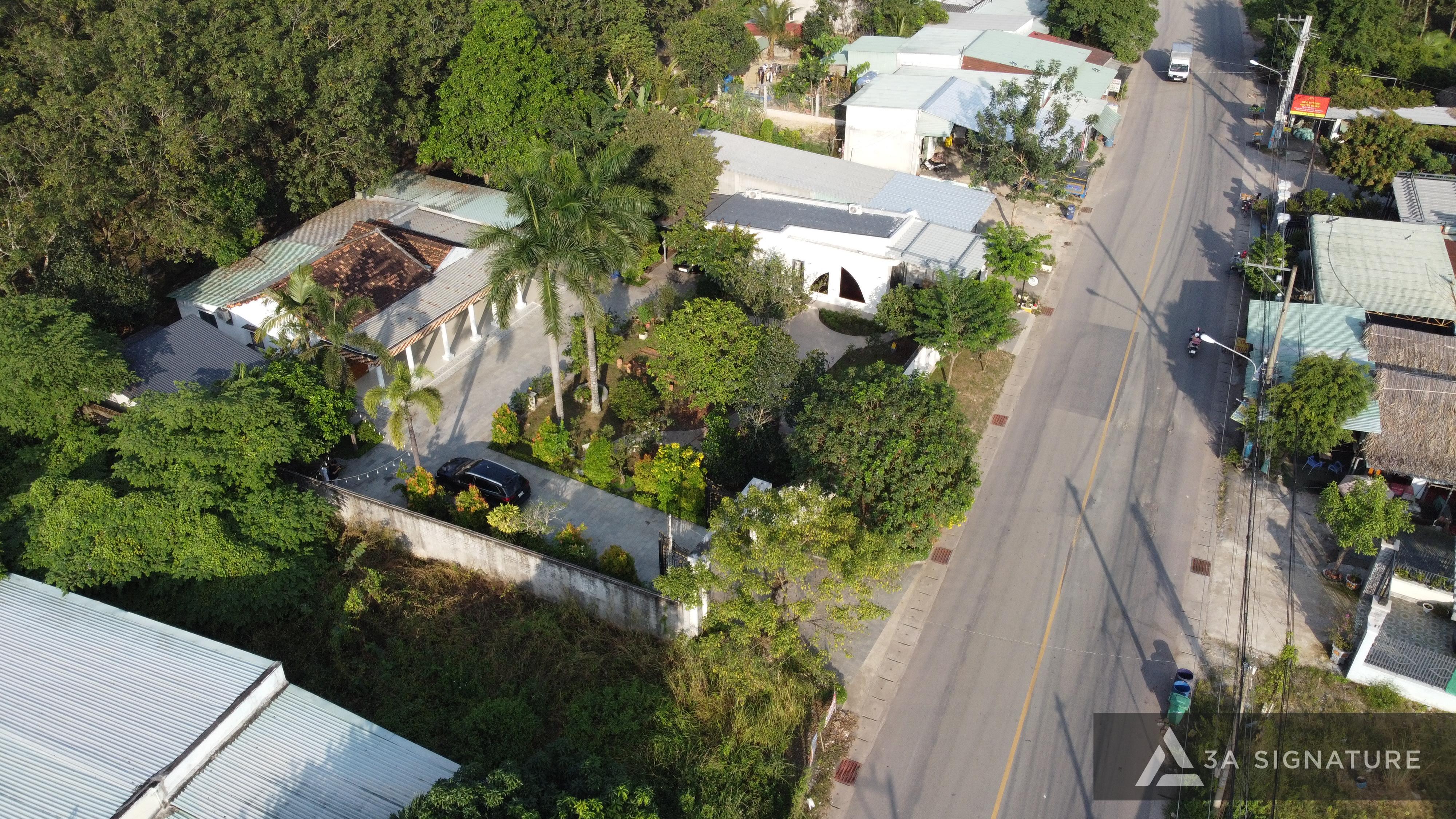 khao-sat-giao-thong-va-tiep-can-harmony-villa-tiep-giap-truc-duong-lon-to-chuc-lop-dem-xanh-giam-on-tao-rieng-tu