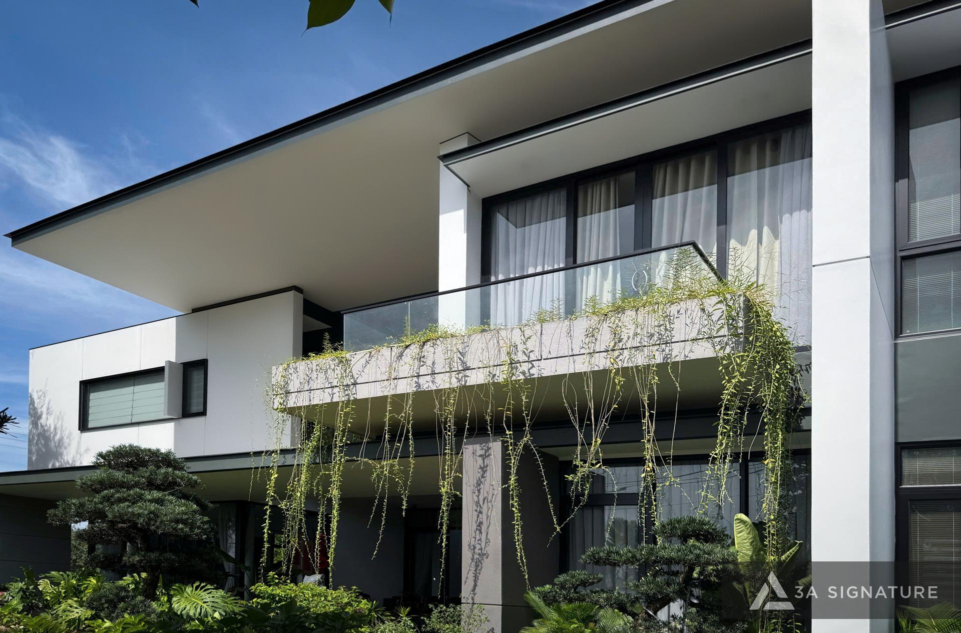 Thiet ke thi cong biet thu pho Huan Villa Phu My hien dai nhiet doi tropical modern