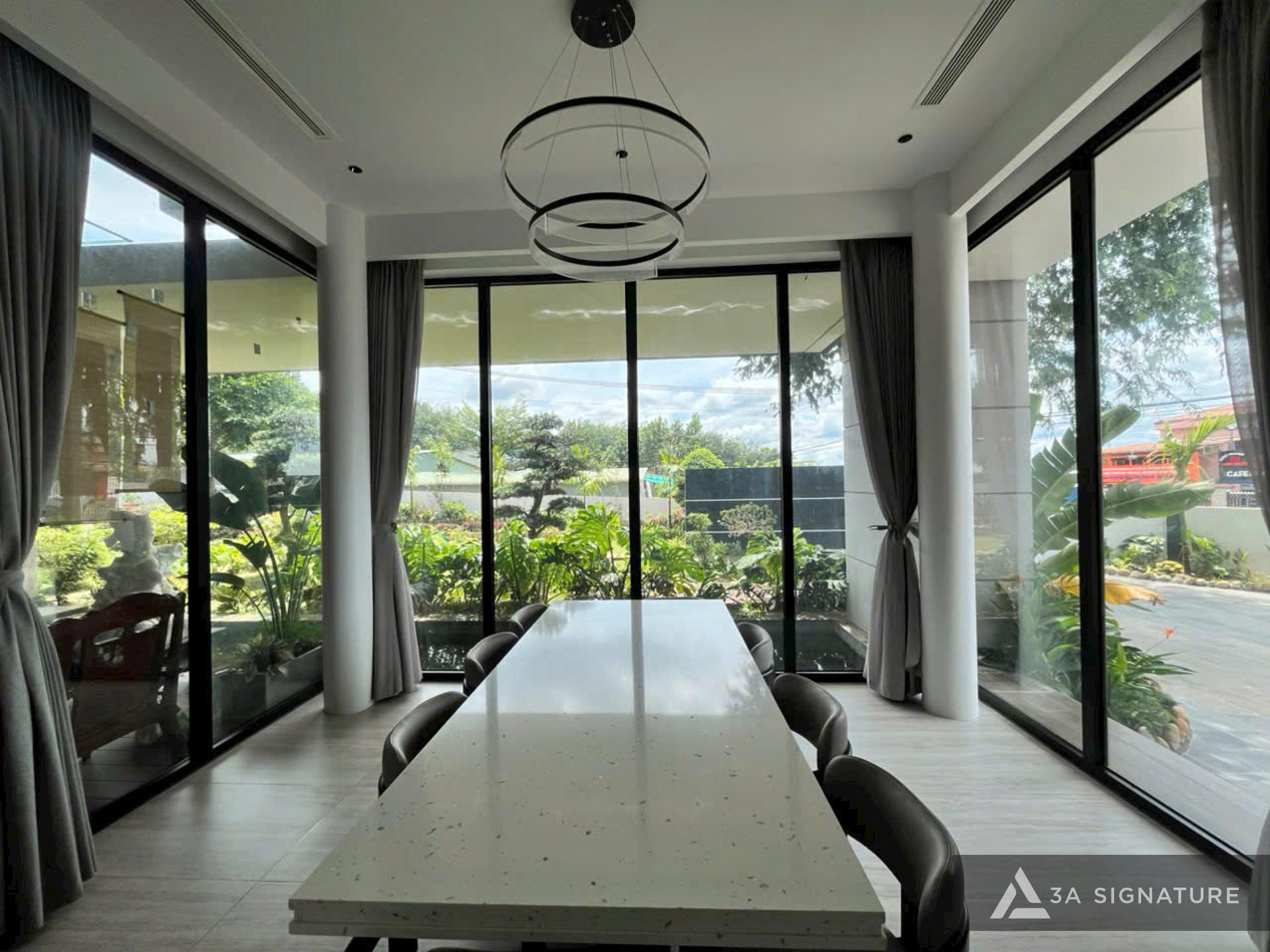 Thiet ke thi cong biet thu pho Green Villa nhiet doi hien dai - Binh Phuoc