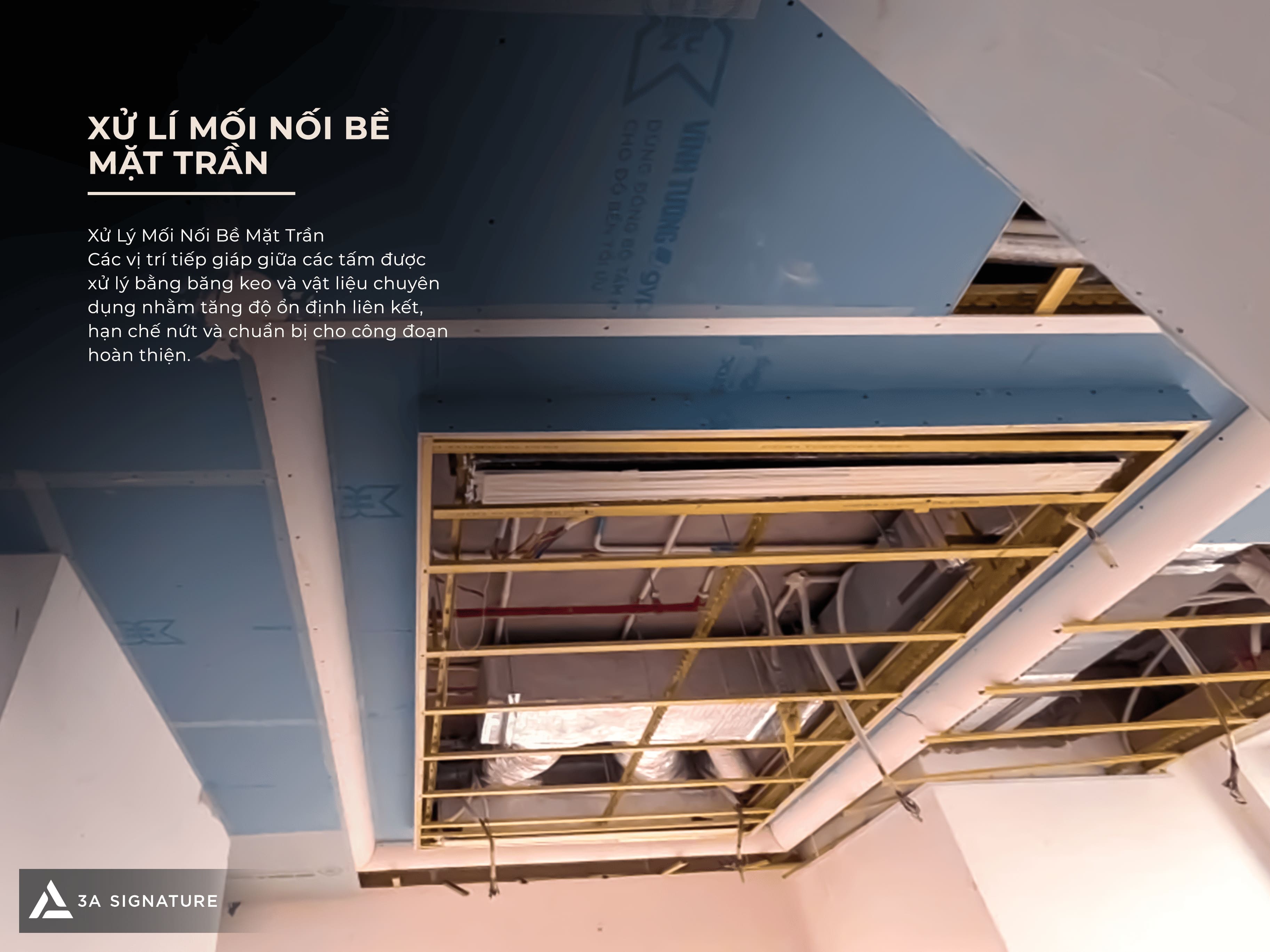 Hình ảnh thi công trần thạch cao Legacy Penthouse thể hiện quá trình xử lý mối nối bề mặt trần trước bước bả hoàn thiện.