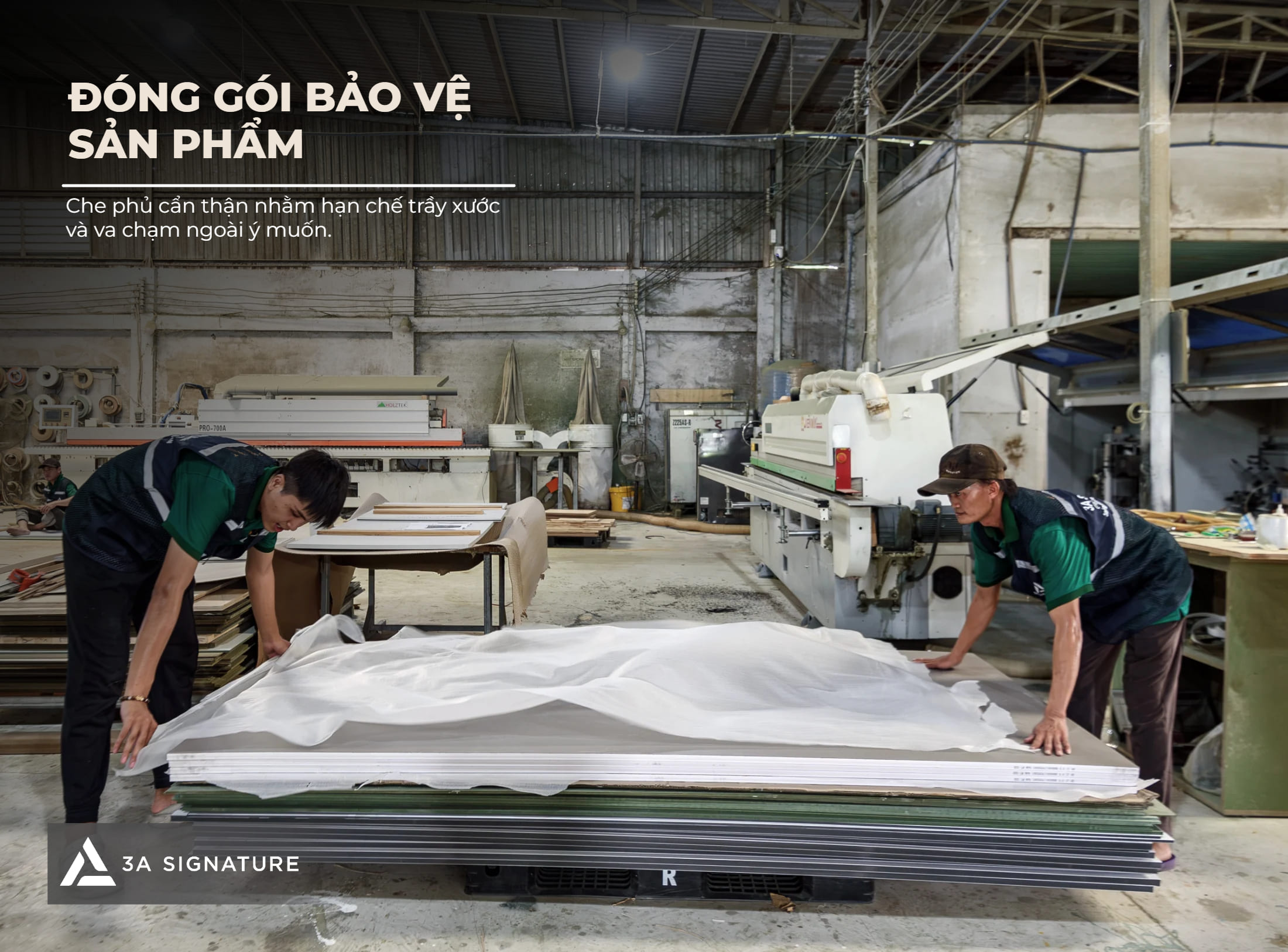 Kiểm Tra Thi Công Nội Thất Tại Xưởng: Kiểm Soát Từ Hồ Sơ Sản Xuất Đến Thành Phẩm Hình ảnh kiểm tra thi công nội thất tại xưởng, giám sát quy cách kiện hàng và xác nhận kích thước sản phẩm sau đóng gói.